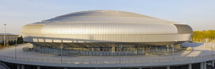 Многофункциональный ледовый комплекс "Humo Arena"